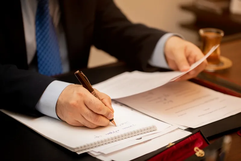 Abogado especialista en Derecho Administrativo