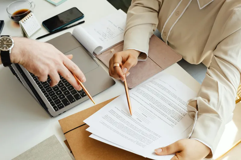 Verificación de antecedentes en Chile